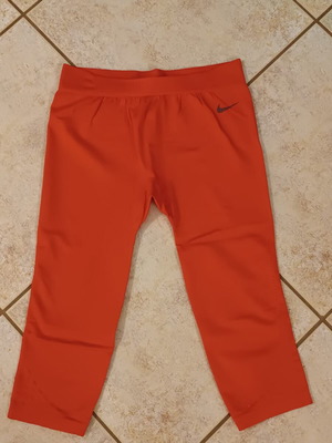 Nike Pro athletic leggings 3/4 size L coral like new