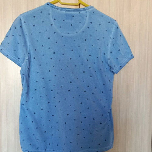 Edward T-shirt M used, light blue with pattern