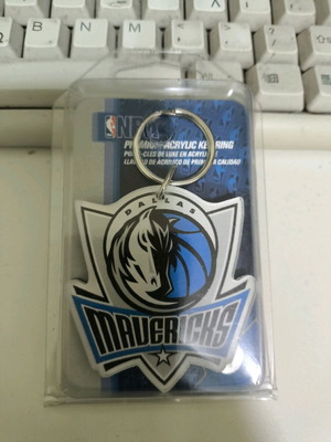 Dallas Mavericks Doncic NBA keychain new