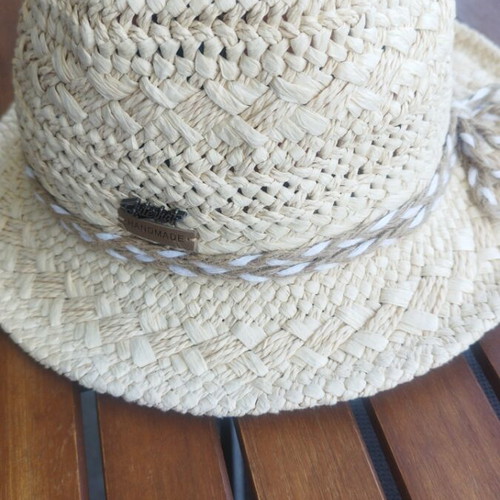 Handmade women's straw hat beige, like new