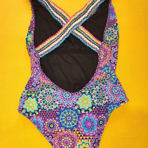 Multicolor one-piece swimsuit XL used with beautiful design