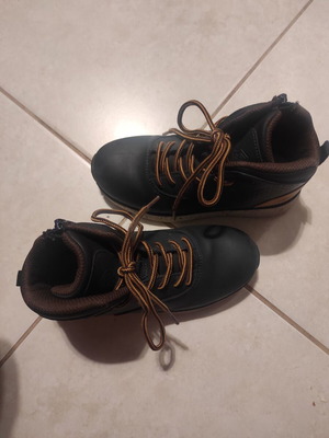 Primigi boots size 30 like new for boys