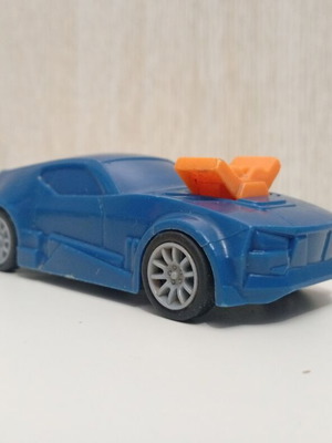 Mattel Hot Wheels Gravity Goody's Junior σπορ αμαξάκι με μηχανισμό pull-back