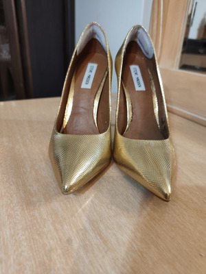Steve Madden high heels like new, size 40 fitting 39