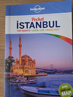 Pocket Istanbul Lonely Planet καινούργιος ταξιδιωτικός οδηγός με αφαιρούμενο χάρτη