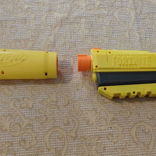Nerf Fortnite Pistol like new with 6 darts