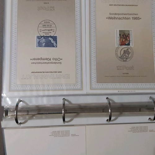 Άλμπουμ με κρίκους 33 διαφάνειες με γερμανικά ΕΤΒ σαν καινούργιο