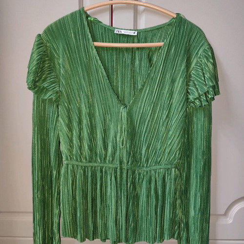 Zara pleated blouse new, green, size S
