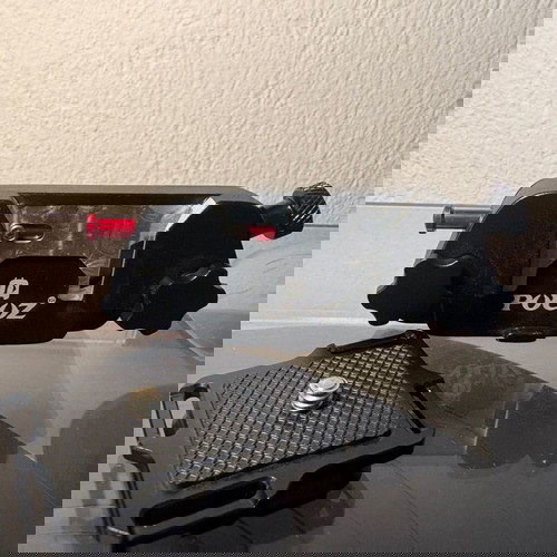 Κλιπ PULUZ γρήγορης αποδέσμευσης φωτογραφικής μηχανής σαν καινούργιο