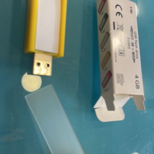 Usb flash 4GB with notebook new