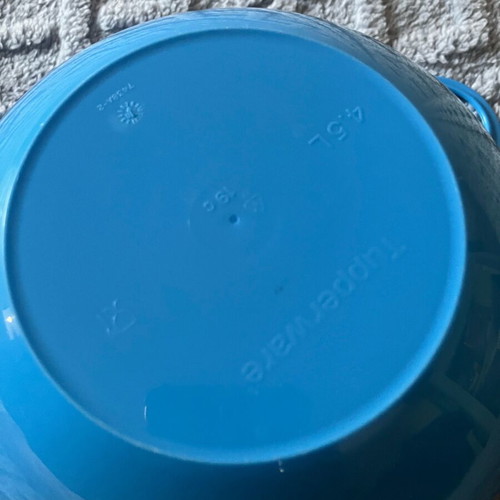 Μπωλ Tupperware 4 lt σαν καινούργιο