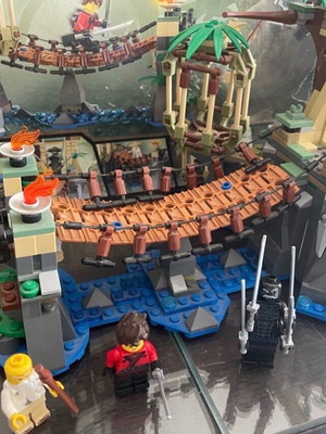Lego collection like new, complete sets with instructions