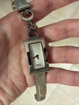 Ρολόι Dolce & Gabbana γυναικείο μεταχειρισμένο, ασημί