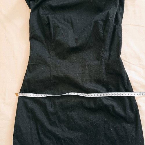 Black Zara mini dress with back opening like new