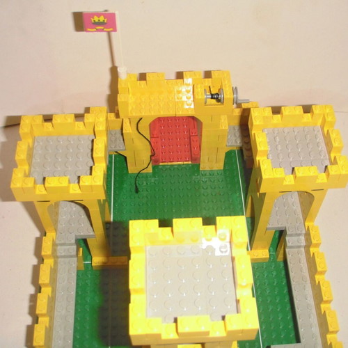 Medieval Castle Lego set No 375 used