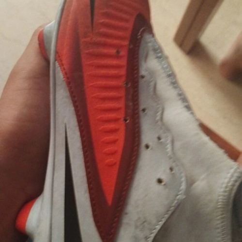 Nike football shoes like new, size 40, red and turquoise