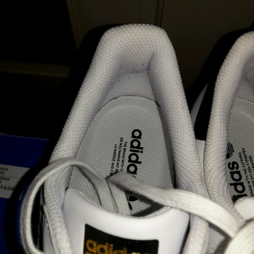 Παπούτσια Adidas Superstar σε μέγεθος 48, σχεδόν άριστη κατάσταση