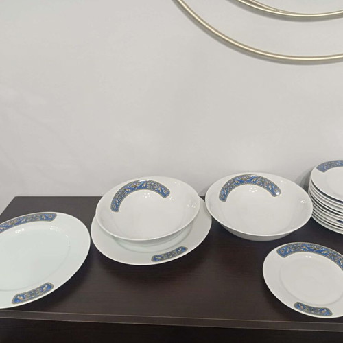 GZ Porcel 1947 Serving Set 40 Pieces Design by Gianni like new