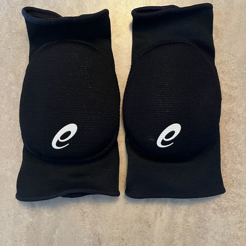 Women's kneepads used