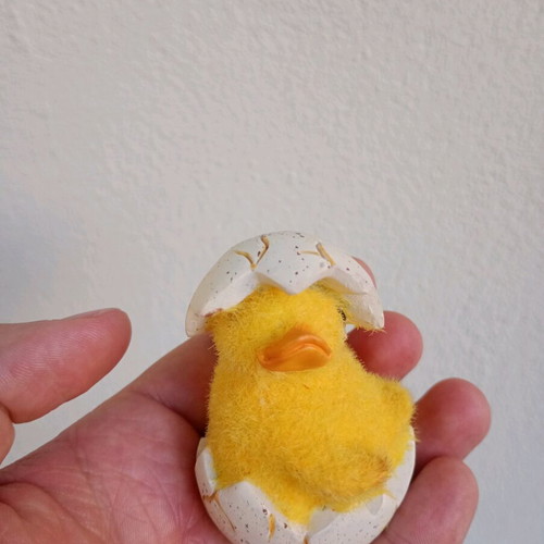 Ceramic table decoration used with missing eye