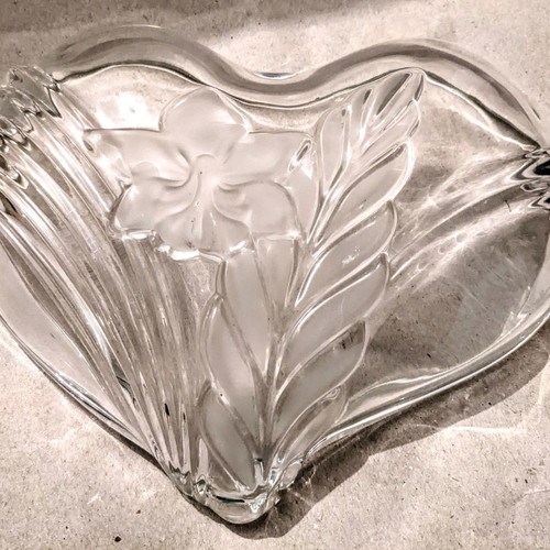 Crystal platter heart-shaped like new with embossed designs