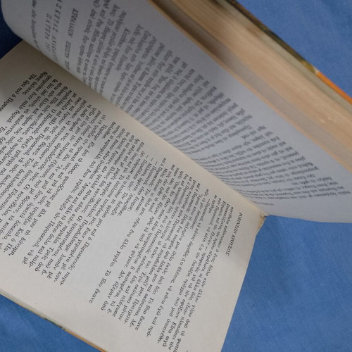 Robinson Crusoe hardcover book used, Greek edition
