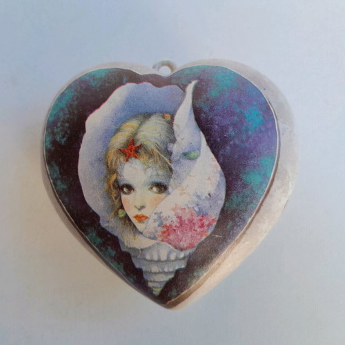 School case heart shape 80s decade new