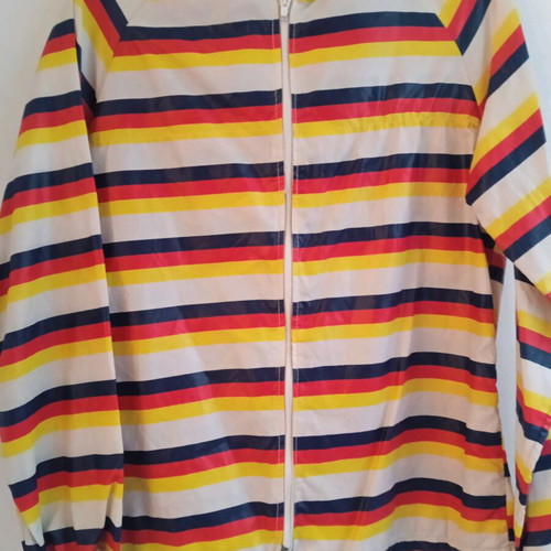 Children's vintage waterproof jacket like new, size 8-9, striped