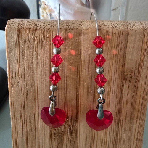 Red Romantic Lightweight Dangle Earrings new