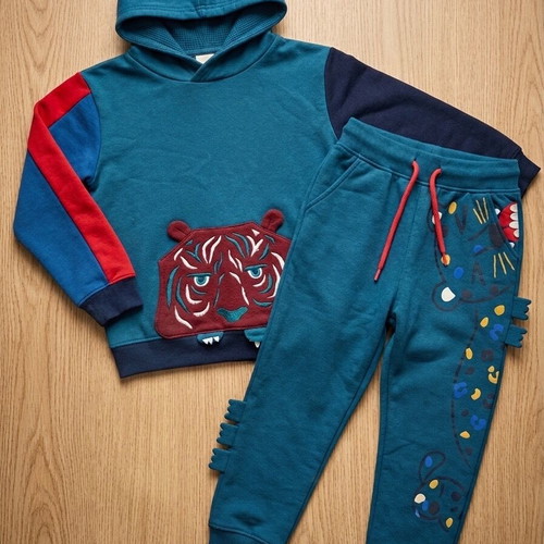 Du Pareil au Même (DPAM) tracksuit like new, size 12 years