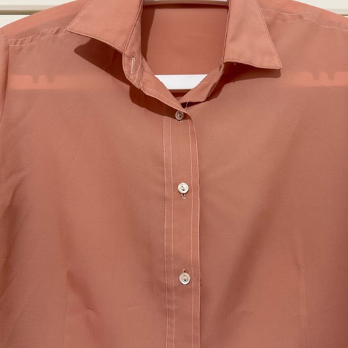 Shirt in loose fit like new, peach color, size M