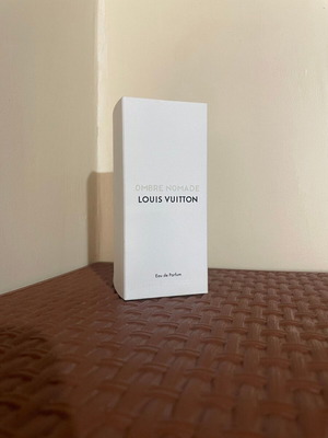 Louis Vuitton Ombre Nomade Eau de Parfum 100ml new, unisex luxury scent