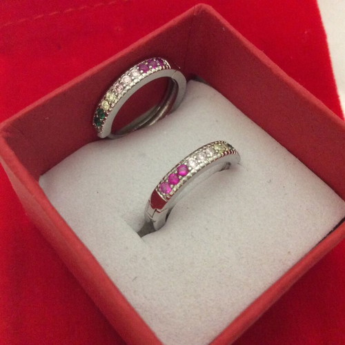 Hoop earrings with small synthetic cubic zirconia new