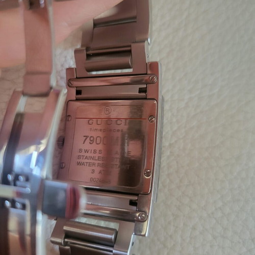 Gucci women's watch silver used