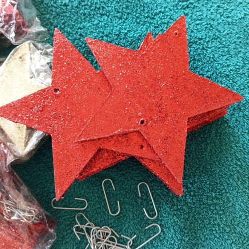 Wooden Christmas stars new, pack of 10, red and gold