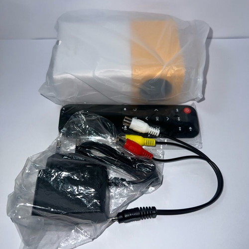 Mini portable HD projector Full HD 1080P new with HDMI and USB connection