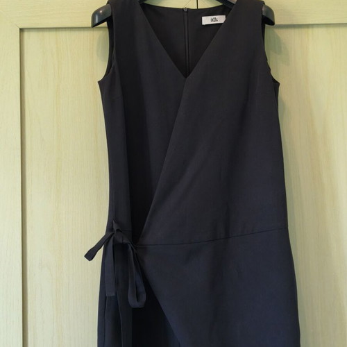 Ixos jumpsuit black sleeveless with salvari pants and wrap tie like new