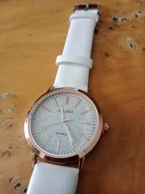 Γυναικείο ρολόι Quartz λευκό, αχρησιμοποίητο με ασφάλεια