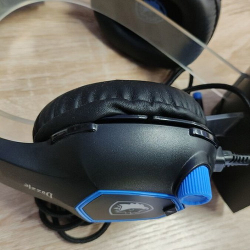 Sade's Headphones with USB like new wired