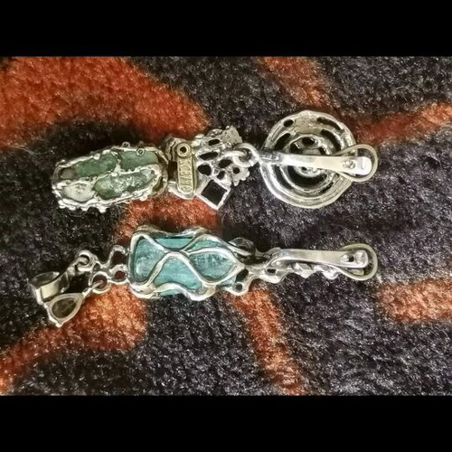 Silver earrings like new, asymmetrical