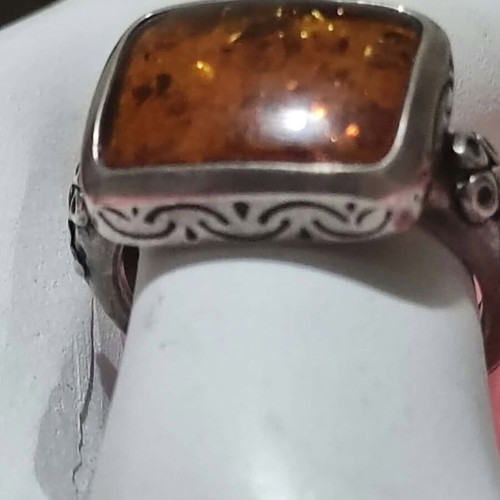 Silver 925 ring with natural amber, like new, size 12