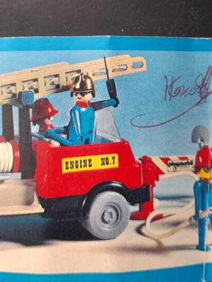 Playmobil Lyra 1977 firefighters used set with collectible catalog