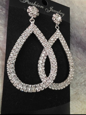 Evening earrings new, gray