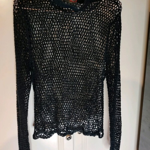 Unisex perforated blouse new, black knitted with hood