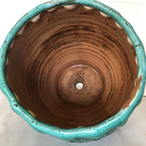 Green ceramic flowerpot Attica like new, glazed with embossed texture Ø23