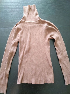 Shein brown turtleneck used size M
