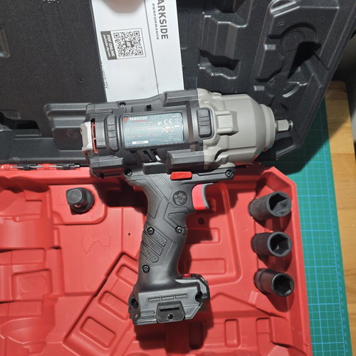 Parskide Performance cordless impact wrench 1898nm