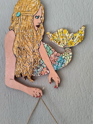 Handmade wooden hanging sign "Happy Campers" with mermaid
