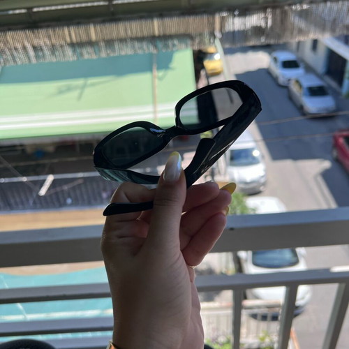 Chunky retro black sunglasses Y2K like new