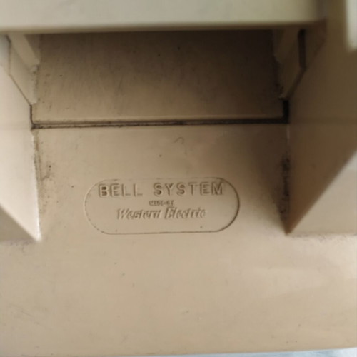 Vintage Bell Western Electric Model 2500 telephone used